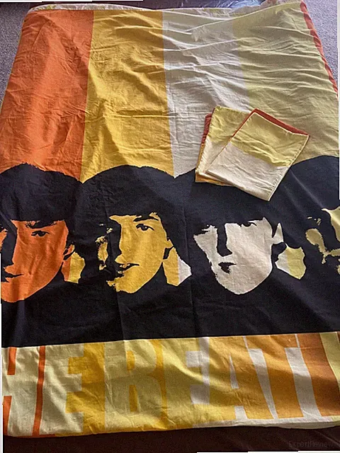 Beatles Reversible Duvet Cover and Two Pillow Shams Double Bed Set