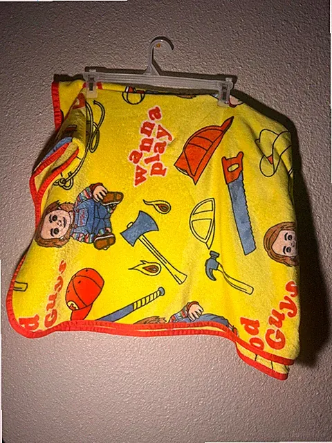 Child's Play Chucky Throw Blanket Yellow Horror Theme 46" x 60"