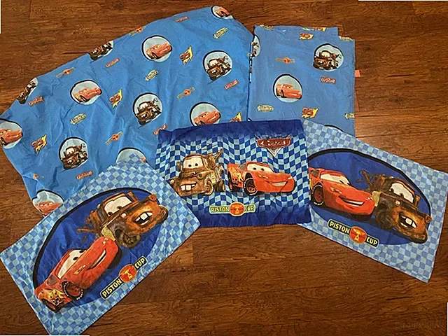 Disney Pixar Cars Lightning McQueen 5 Piece Full Double Size Bedding Sheet Set