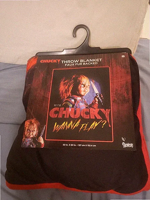 Hi I'm Chucky Wanna Play Childs Play Killer Movie Fleece Throw Soft Blanket NWT!