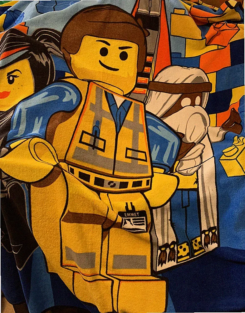 THE LEGO MOVIE with Emmet & Friends Full Size Plush Blanket Approx 60" X 84"