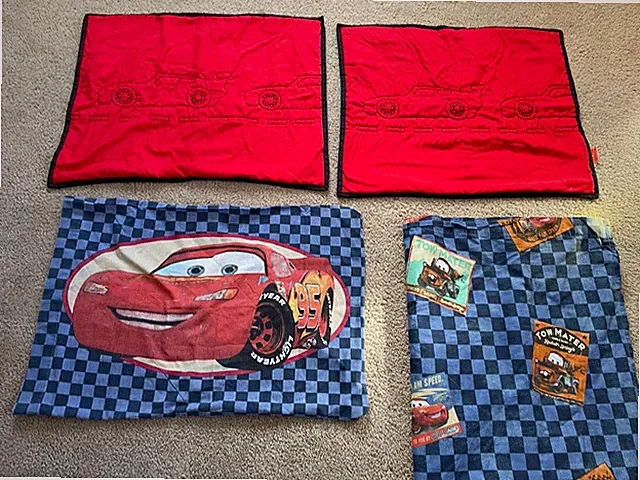Vintage Disney Pixar Cars Lightning McQueen Pillowcase Shams Flat Sheet Mater